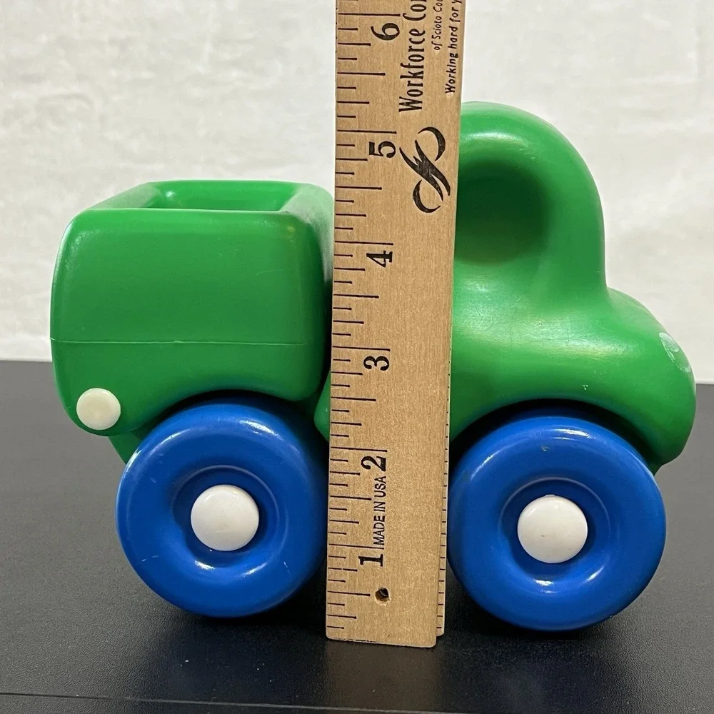 Vintage Little Tikes Chunky Green Dump Truck 6